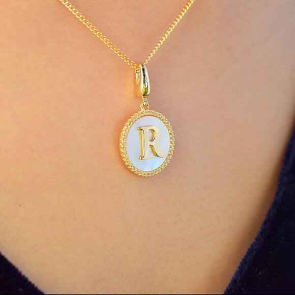 AAAAA Grade Artificial Zircon Inlaid Pendant Necklace for Women - Rainbow Mother - Picture 5 of 7